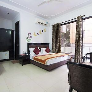 Premium Double Room Airport Pickup